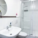 Homestay Modern Living *