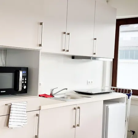Homestay Modern Living