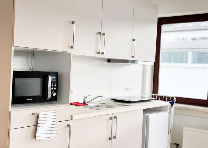 Проживание в семье Modern Living